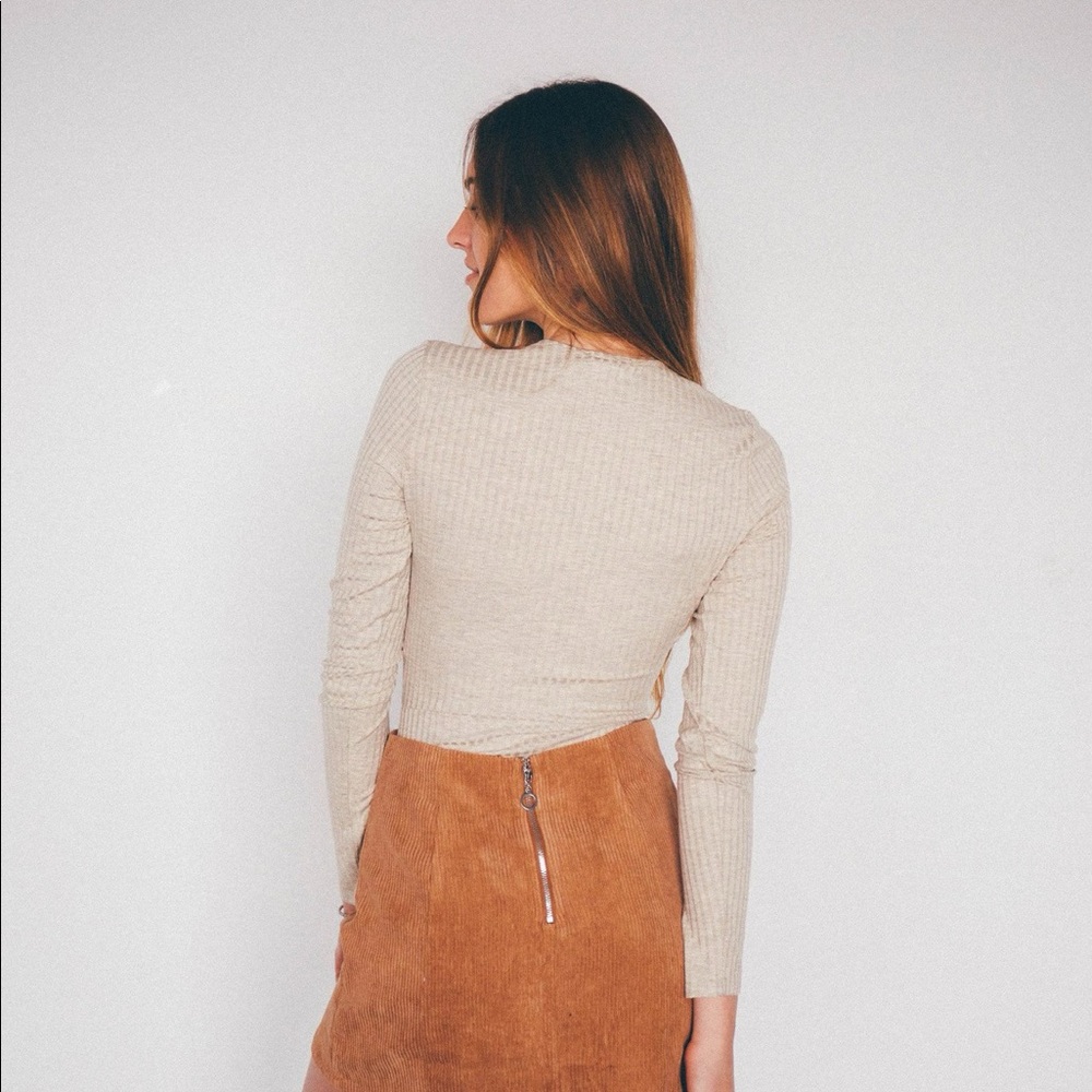 Rowe Ribbed Mini Skirt - Picture 3 of 3
